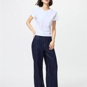 Uniqlo Women's Dark Blue Jeans
